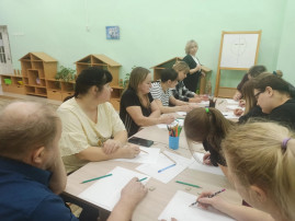 Родительский клуб. Тема "Научите детей рисовать". Родительский клуб. Тема "Научите детей рисовать".