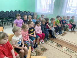 Кукольный театр Сказка "Теремок на новый лад" Кукольный театр Сказка "Теремок на новый лад".