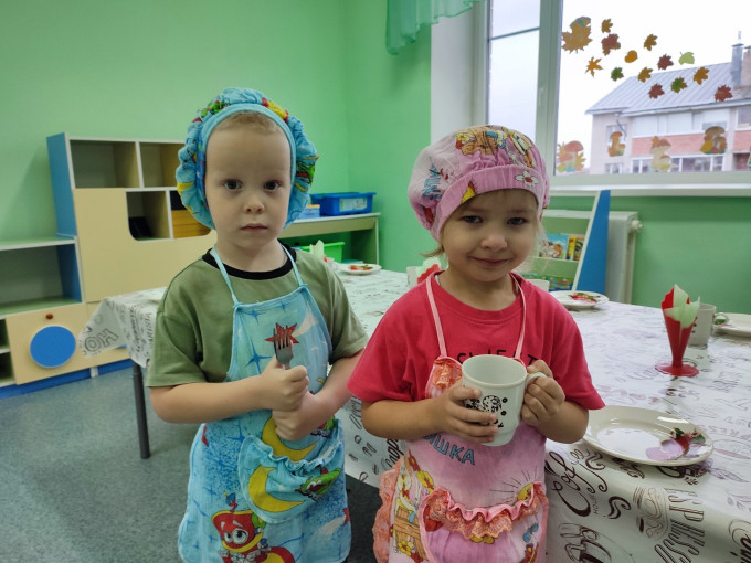 Дежурство в группе " Капелька" Дежурство в группе " Капелька".